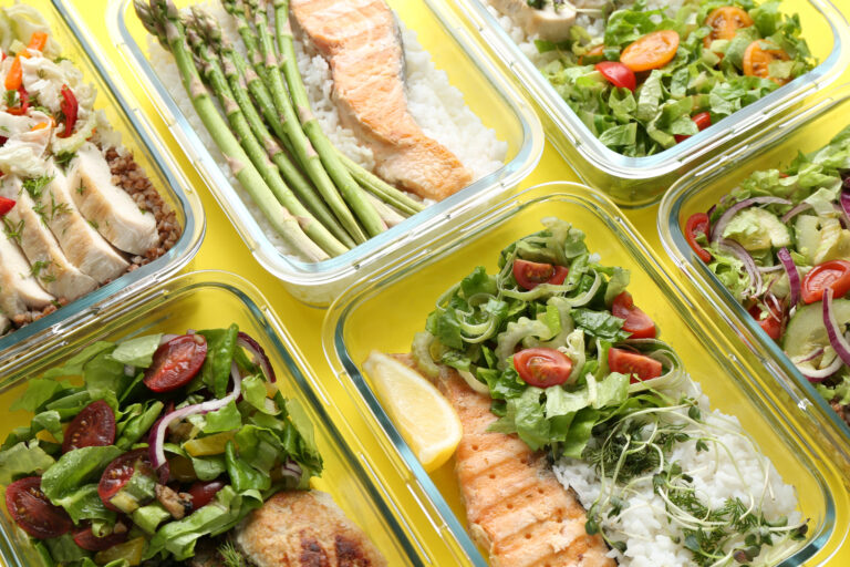 Lunch storage containers